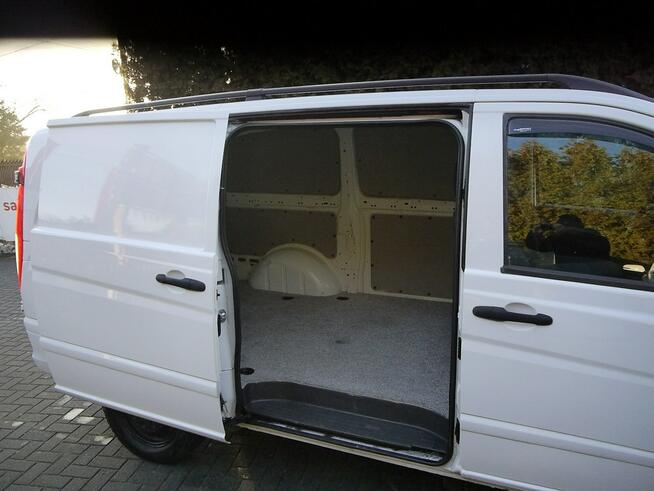 Mercedes Vito 180tyś km Stan b.dobry bez rdzy i korozji bezwypadkowy Gwarancja 12mc