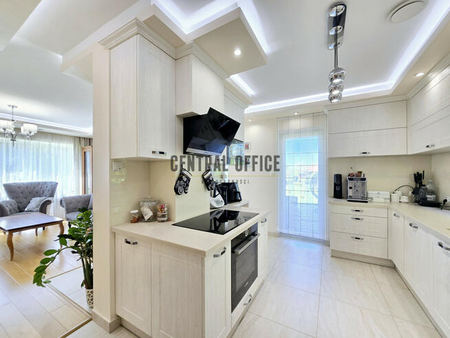 Dom Rzeszów, Dworzysko