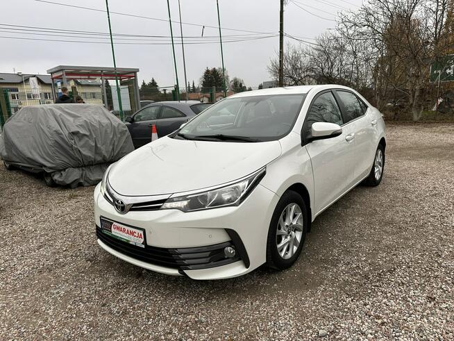 Toyota Corolla 1.6 benzyna/Biała perła/Kamera cofania/Salon PL/FV23%/I WŁ/Kredyt