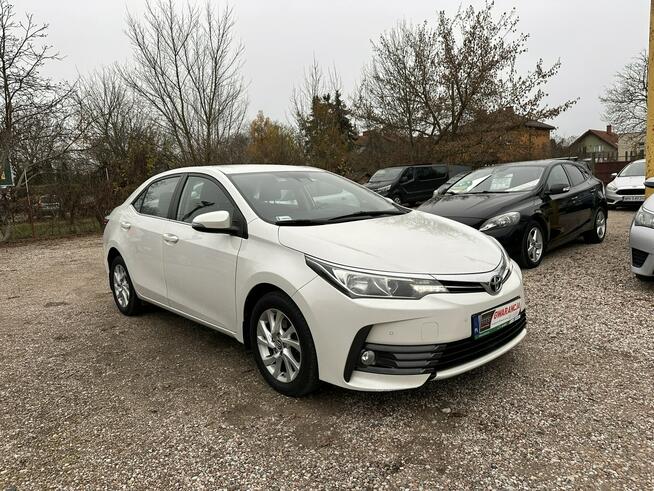 Toyota Corolla 1.6 benzyna/Biała perła/Kamera cofania/Salon PL/FV23%/I WŁ/Kredyt