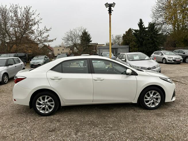Toyota Corolla 1.6 benzyna/Biała perła/Kamera cofania/Salon PL/FV23%/I WŁ/Kredyt