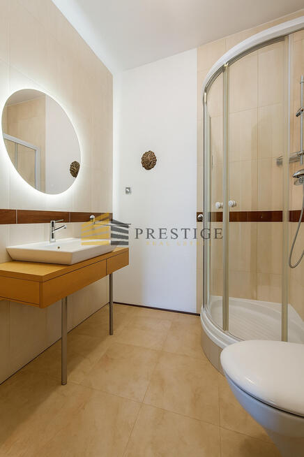 ** 3 pokoje w atrakcyjnej lokalizacji**