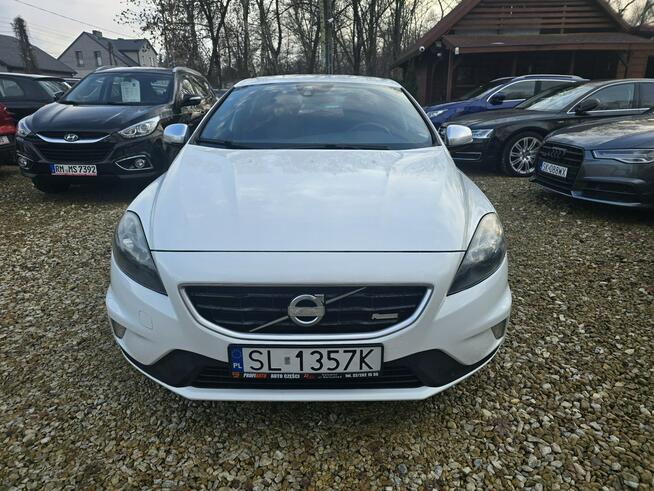 Volvo V40 2.0 5 cylindrów.Automat.Nowy Rozrząd.Skóra/Alkantara.Alu17