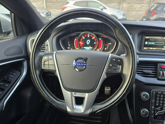 Volvo V40 2.0 5 cylindrów.Automat.Nowy Rozrząd.Skóra/Alkantara.Alu17