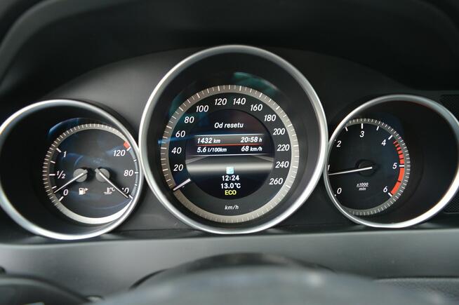 Mercedes C 180 2.2 CDI Opłaty do 28.11.2026 Skóra Navi Bluetooth 264 tys.km.