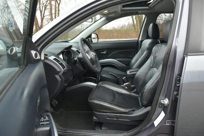 Mitsubishi Outlander 2.2DiD 156KM Manual 2007r. 7os. Skóra Xenon NAVi TEMPOMAT