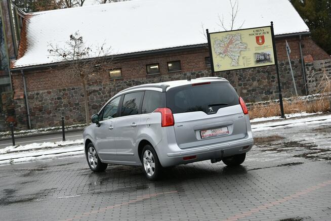 Peugeot 5008 2.0HDi 150KM Manual 2015r. Salon 7os. Panorama TEMPOMAT Navi HAK
