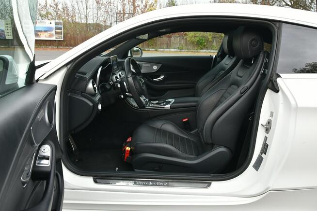 Mercedes C 200 C200 Coupe 2023r. Polski SALON AMG line Ambiente Panorama Skóra 18