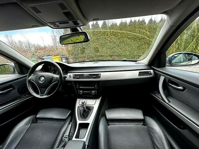 BMW e91 318i 2.0 143KM 6Biegów Xenon PDC Sport Pakiet kayless B.ładna