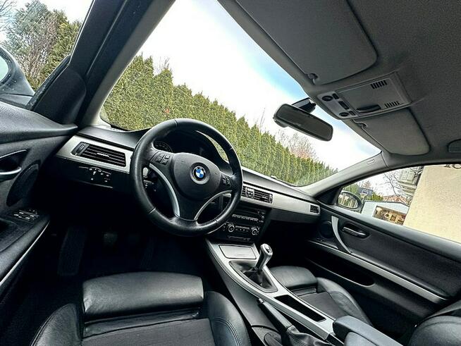 BMW e91 318i 2.0 143KM 6Biegów Xenon PDC Sport Pakiet kayless B.ładna