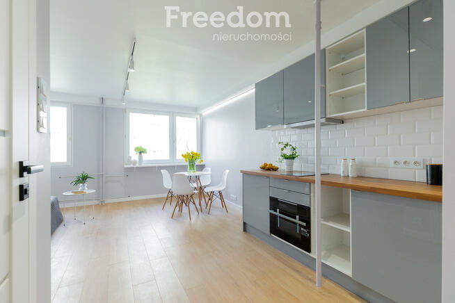 Nowoczesna kawalerka po generalnym remoncie