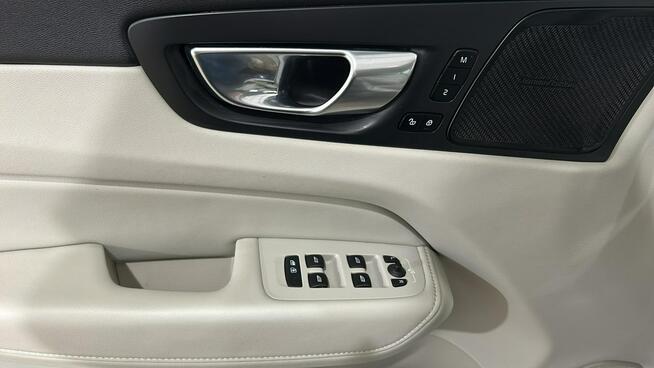 Volvo XC 60 B5 AWD diesel Plus Dark