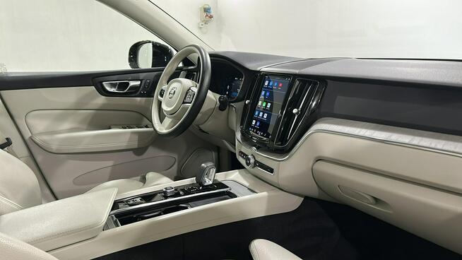 Volvo XC 60 B5 AWD diesel Plus Dark