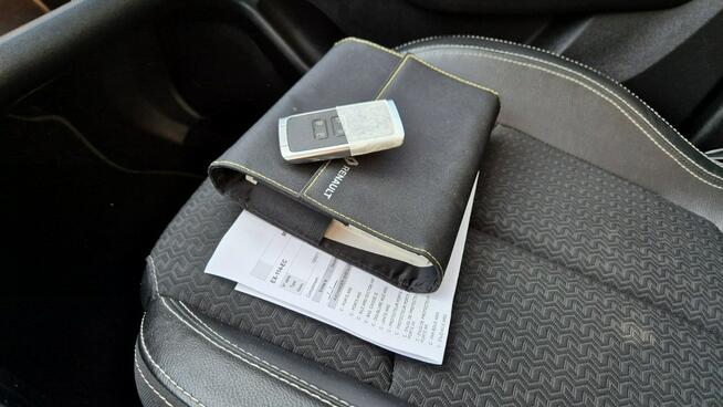 Renault Kadjar 130KM Biała Perła Tablet Nawigacja Kamera