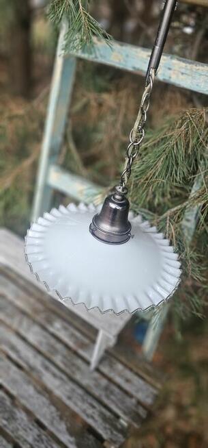 Lampa zwis szklany piękny klosz