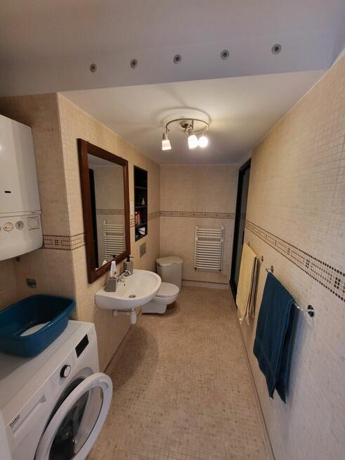 Mieszkanie z pięknym widokiem i balkonem na ostatnim piętrze