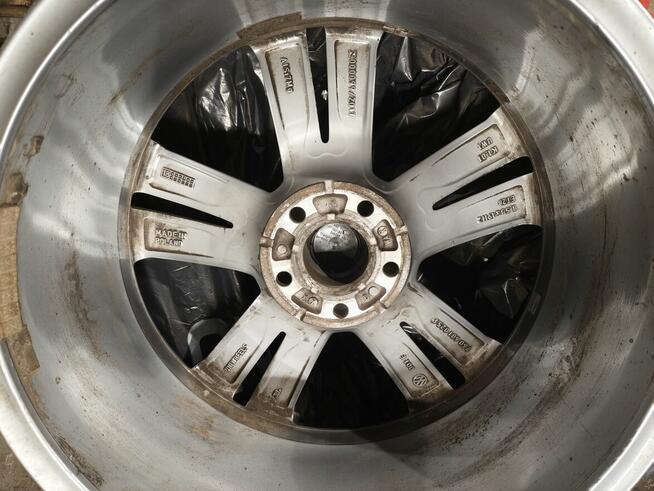 Felgi 19 5x112 i Opony Zimowe 255/55/19 do VW Touareg 2018