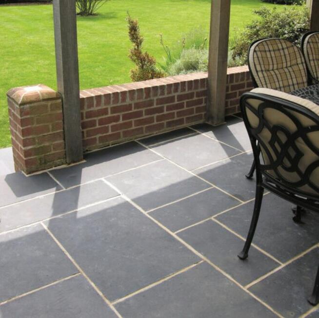 Płytki wapień Black Limestone bębnowane 60x60x2,2 cm