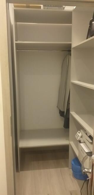 Pokój z garderobą Rondo Solidarności