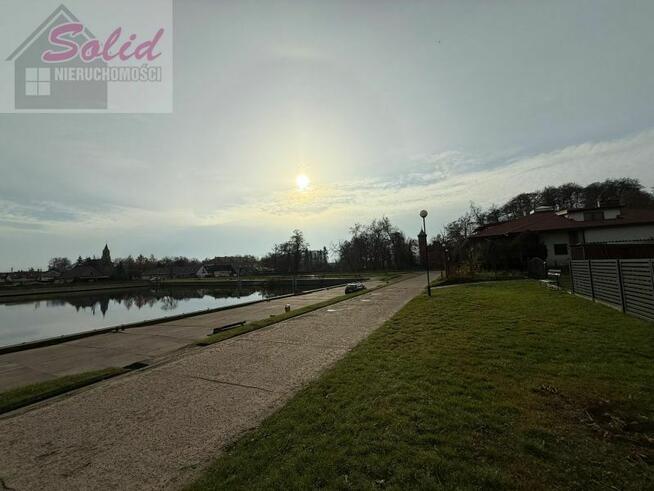 Lokal z działką blisko jeziora idealny pod remont