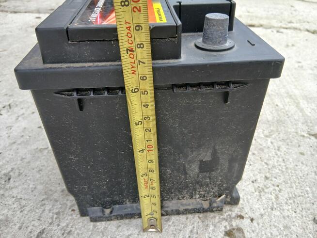 Używany Akumulator 74Ah 680A zużycie 30%