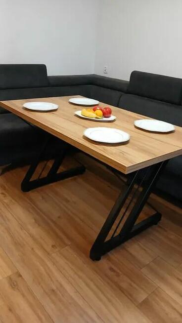 Designerski stół loftowy – stalowa podstawa, blat dąb,