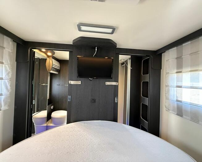 Roller Team Kronos 266TL automat, zawieszenie pneumatyczne