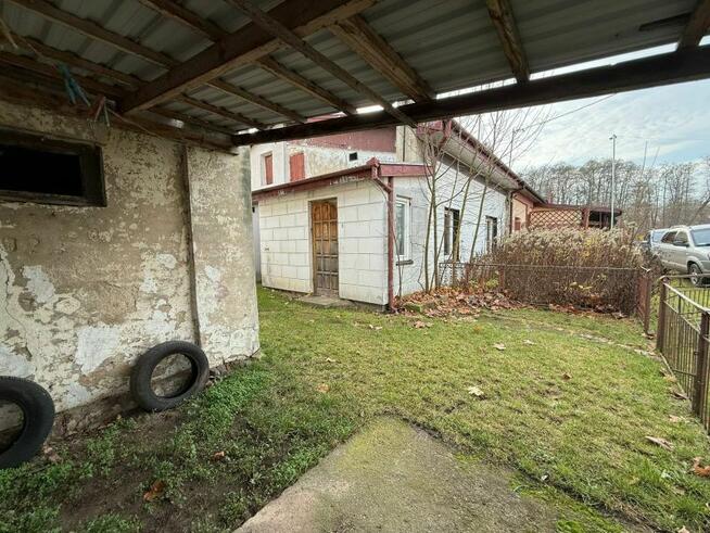 Lokal z działką blisko jeziora idealny pod remont