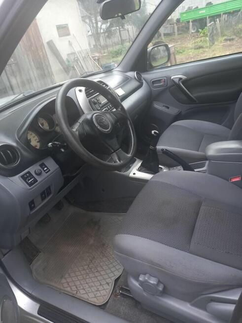 Toyota Rav4 2.0 d4d AWD z hakiem