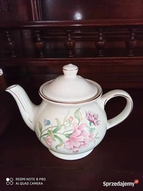 Dzbanek do herbaty. Sygnowany Sadler. Made in England.