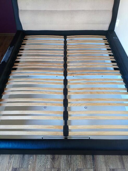 Metalowy stelaż podnoszony do łóżka 160x200 48 listew