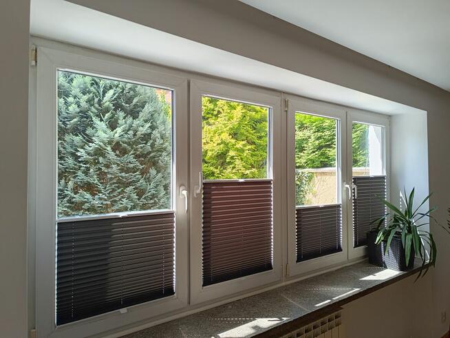 Żaluzje drewniane Warszawa, rolety, plisy i inne osłony