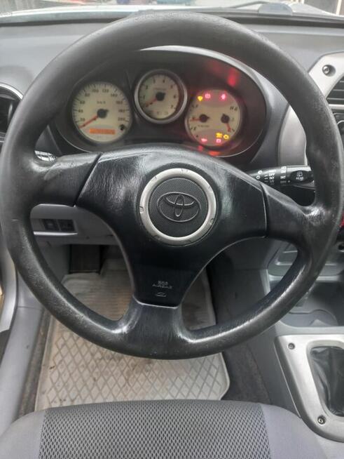 Toyota Rav4 2.0 d4d AWD z hakiem