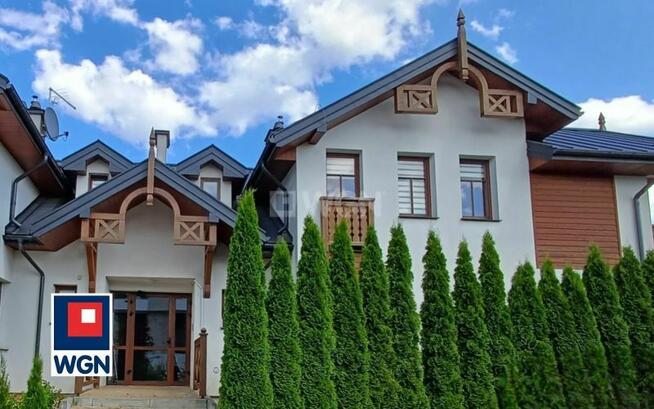 Apartament 101M2 z ogrodem, sauną i jacuzzi w Nałęczowie.