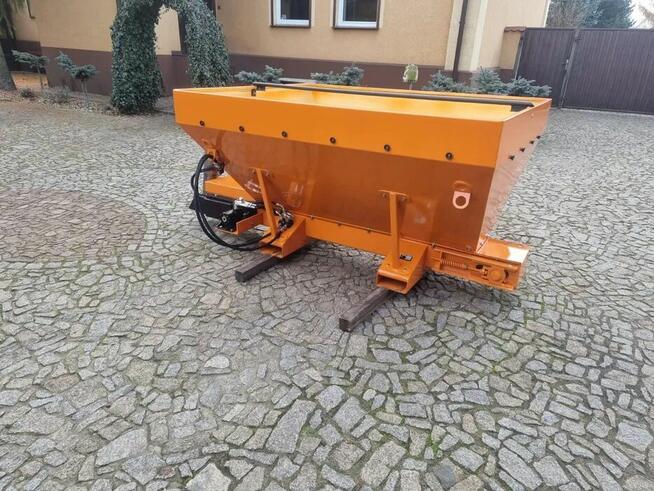 Piaskarko posypywarka