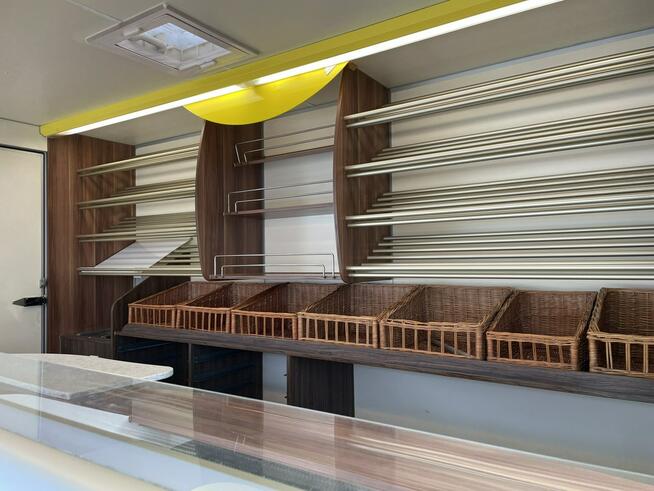 Renault Master Autosklep pieczywa Sklep Gastronomiczny Food Truck Foodtruck Borco2015