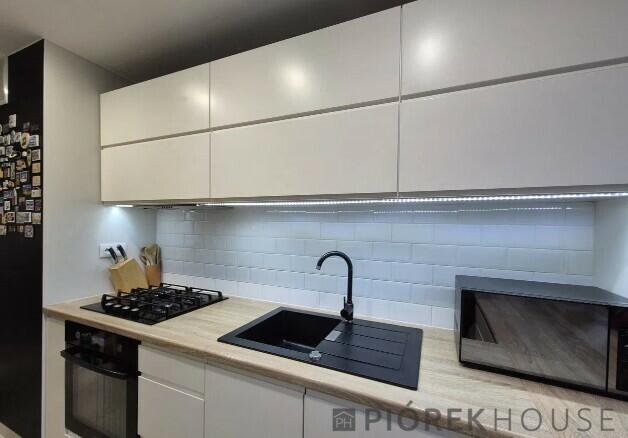 4-pokojowe mieszkanie na Bemowie