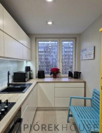 4-pokojowe mieszkanie na Bemowie