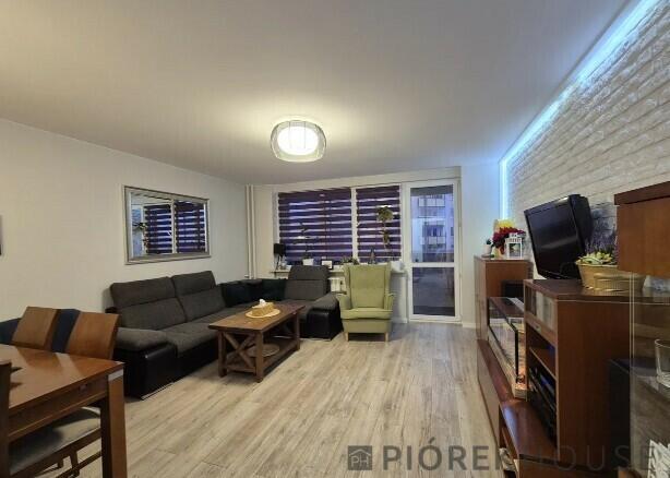 4-pokojowe mieszkanie na Bemowie