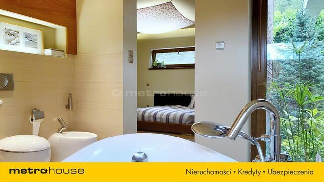 Dom NAD MORZEM w otoczeniu lasu!