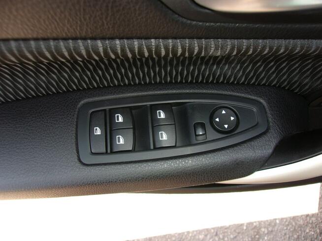 BMW 116 Klimatronic, Ele szyby, Ele lusterka, Manual, 5 drzwi, Podgrz. fotele