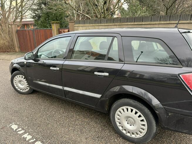 Opel Astra Mocny i oszczędny Diesel, po liftingu, klimatyzacja, niski przebieg