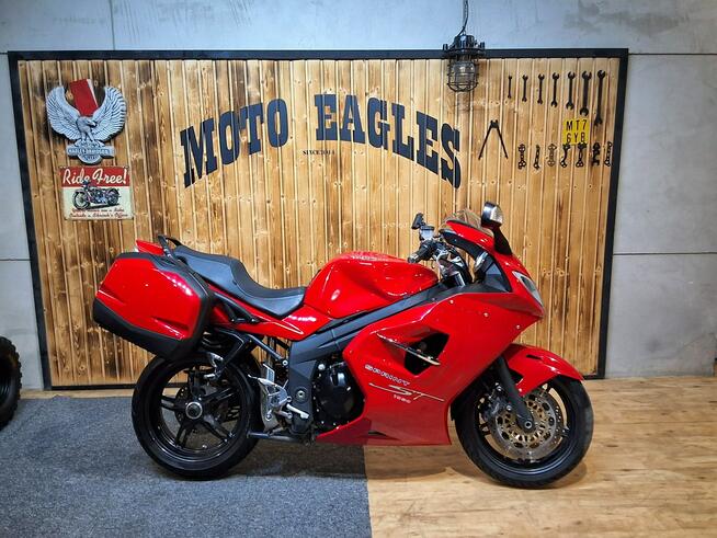 Triumph Sprint Triumph SPRINT ST 1050 zadbany jak nowy..kufry..Mały przebieg