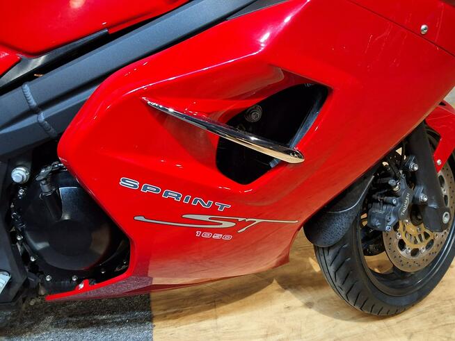 Triumph Sprint Triumph SPRINT ST 1050 zadbany jak nowy..kufry..Mały przebieg