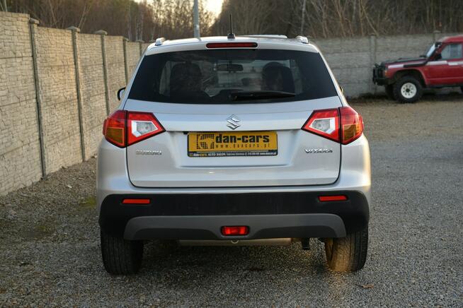 Suzuki Vitara 1.6 120KM Niski przebieg LED Navi Kamera Alufelgi