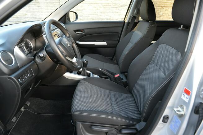 Suzuki Vitara 1.6 120KM Niski przebieg LED Navi Kamera Alufelgi