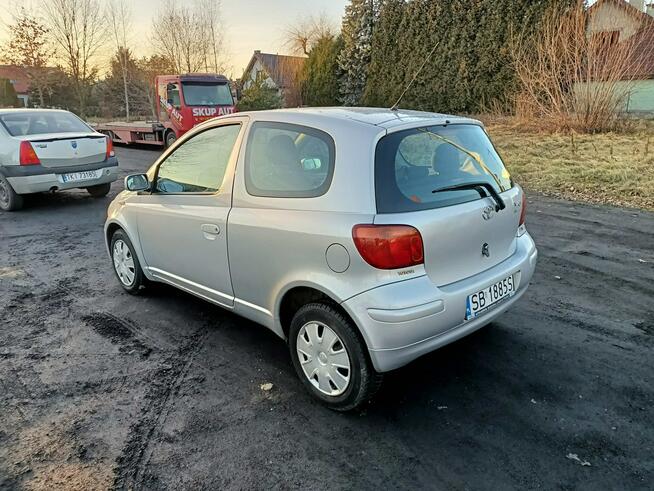 Toyota Yaris 1.0 03r