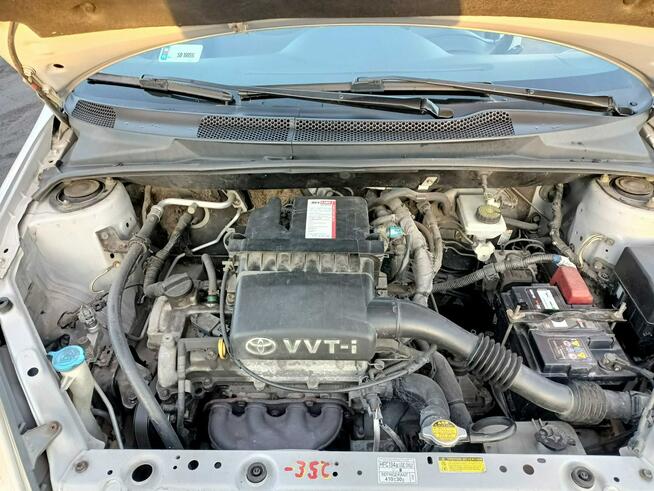 Toyota Yaris 1.0 03r