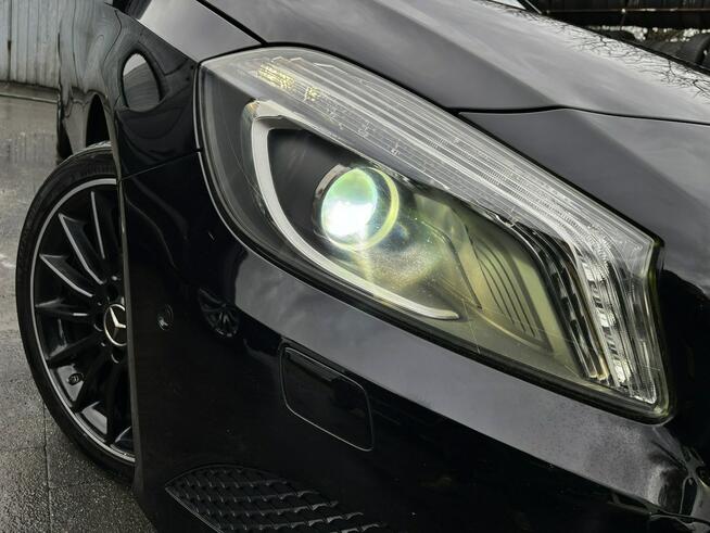 Mercedes-Benz A180 122km benzyna ASIST bi-xenon NAVI skóra SERWIS 2015