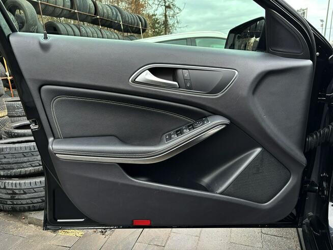 Mercedes-Benz A180 122km benzyna ASIST bi-xenon NAVI skóra SERWIS 2015
